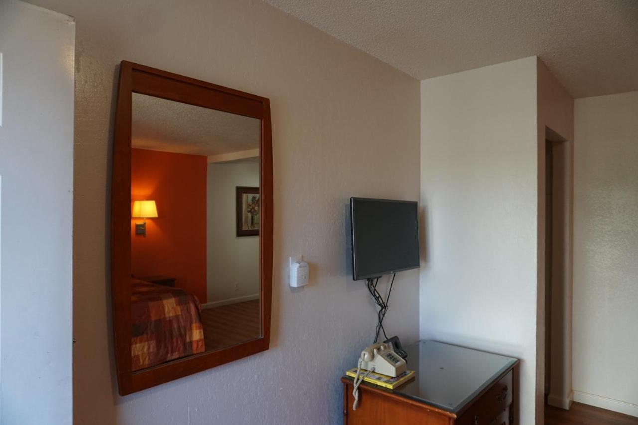 Valley Motel Concord Extérieur photo